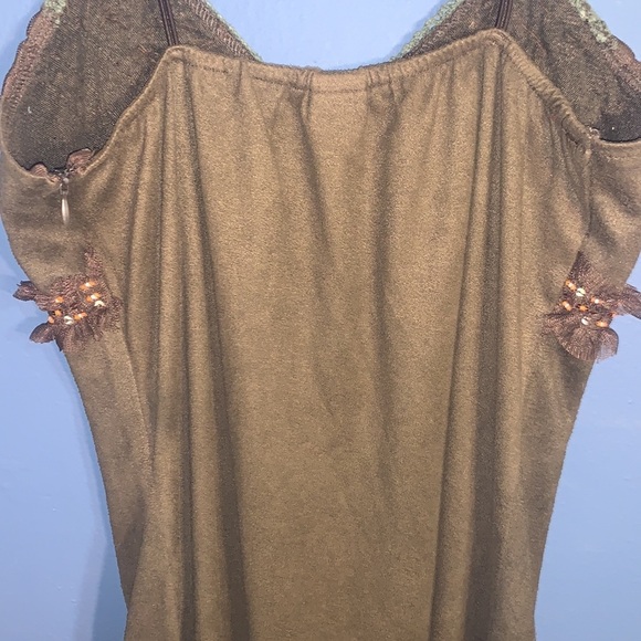 Cute brown Dress with beadwork size Medium - Picture 15 of 16